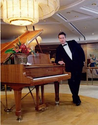 Chris Malkinson   pianist for weddings, functions and corporate events. 1079803 Image 1